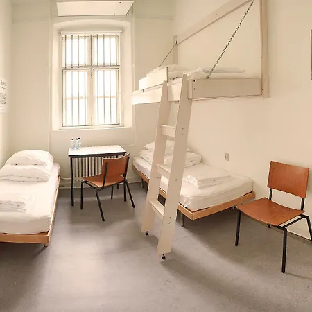 Sleepin Faengslet * Horsens