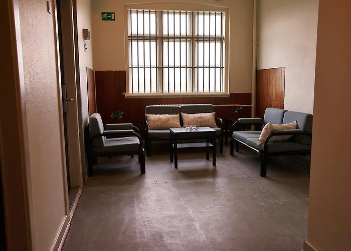 Hostel Sleepin Faengslet *