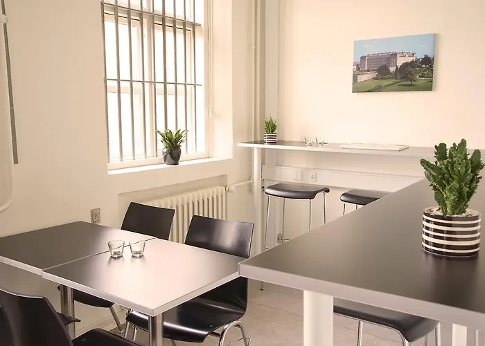 Hostel Sleepin Faengslet *