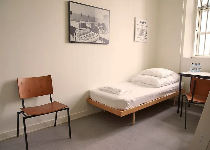 Vandrerhjem Sleepin Fængslet